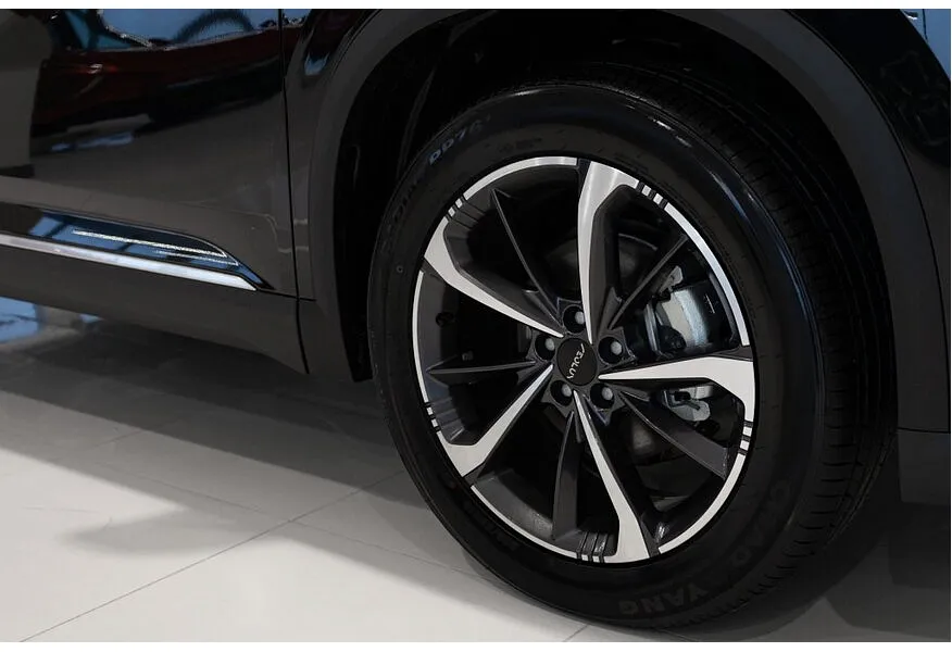 Dongfeng Mage 1.5 AMT FWD (197 л.с.) Emotion Черный в АВИЛОН. Слайд №17