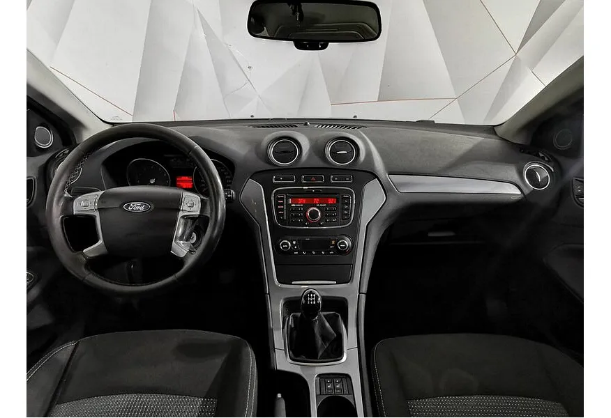 Ford Mondeo 2.0 MT (145 л.с.) Trend Черный в АВИЛОН. Слайд №14