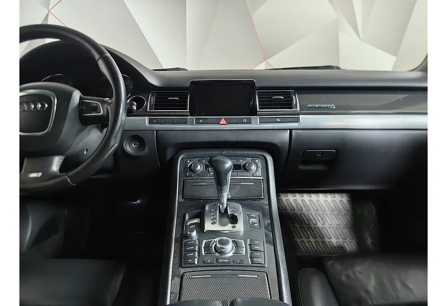 Audi S8 5.2 FSI quattro AT (450 л.с.) Черный в АВИЛОН. Слайд №14