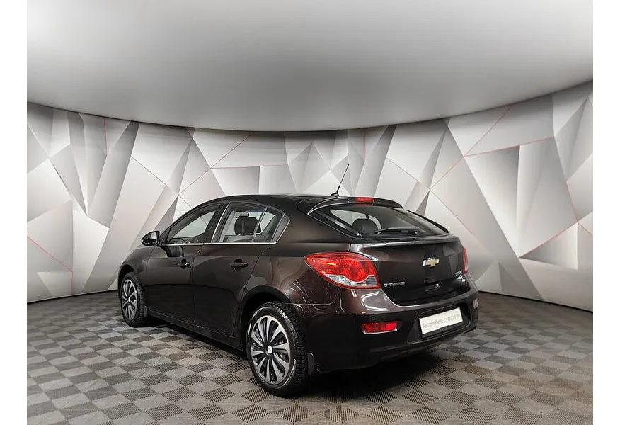 Chevrolet Cruze 1.4 Turbo AT (140 л.с.) Коричневый в АВИЛОН. Слайд №4