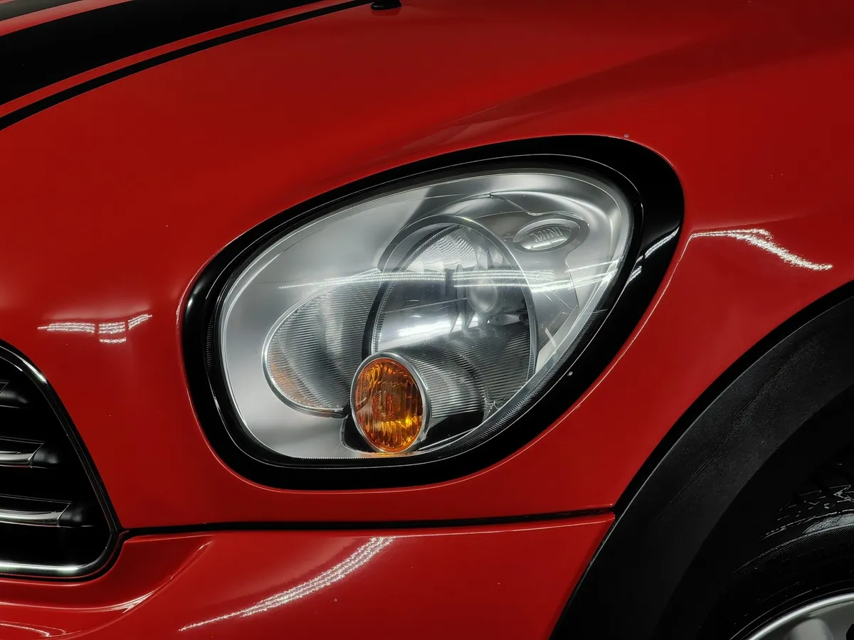 Mini Countryman 1.6 AT (122 л.с.) Красный в АВИЛОН. Слайд №8