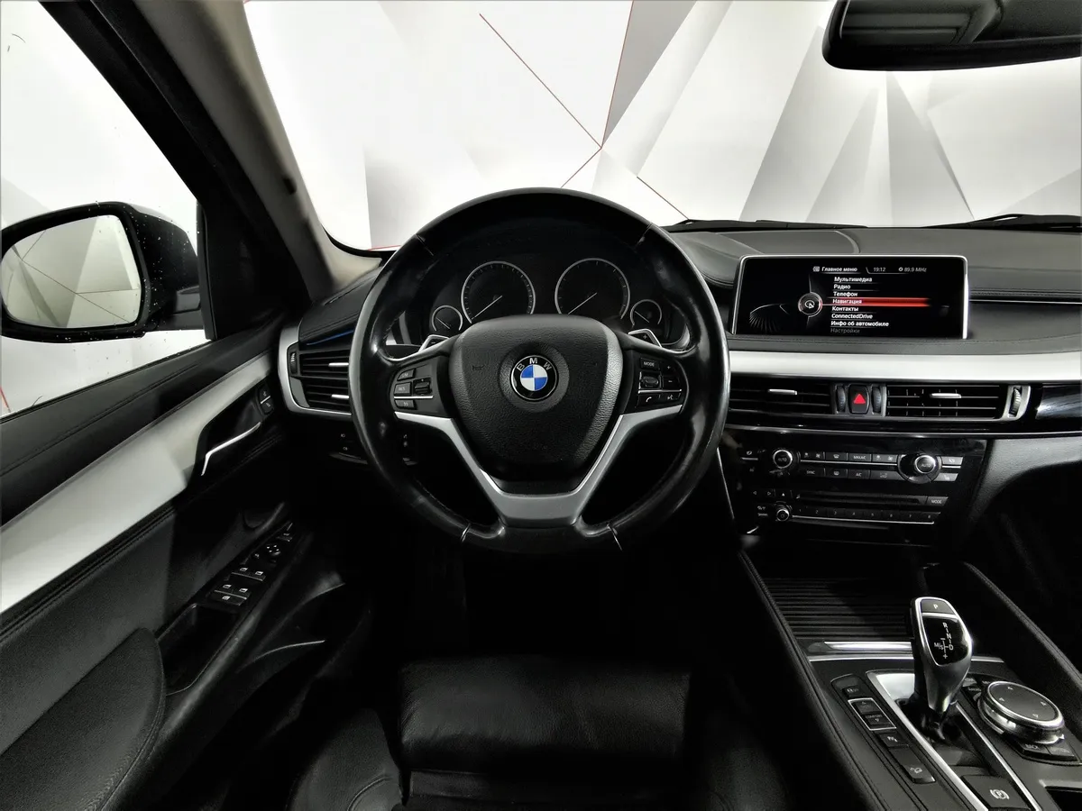 BMW X6 xDrive35i Steptronic (306 л.с.) Белый в АВИЛОН. Слайд №15