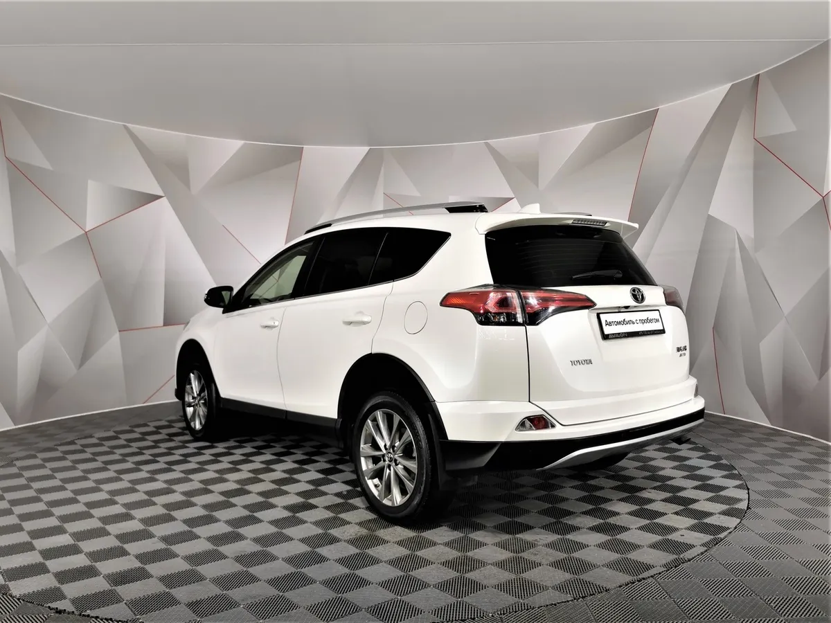 Toyota RAV4 2.0 CVT AWD (146 л.с.) Классик Белый в АВИЛОН. Слайд №4