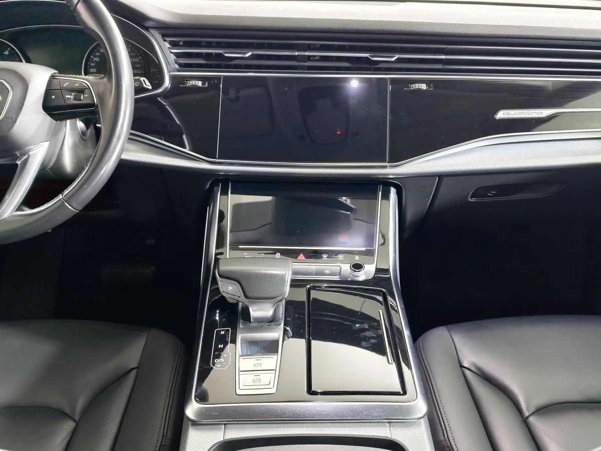 Audi Q8 45 TDI Tiptronic quattro (249 л.с.) Белый в АВИЛОН. Слайд №14