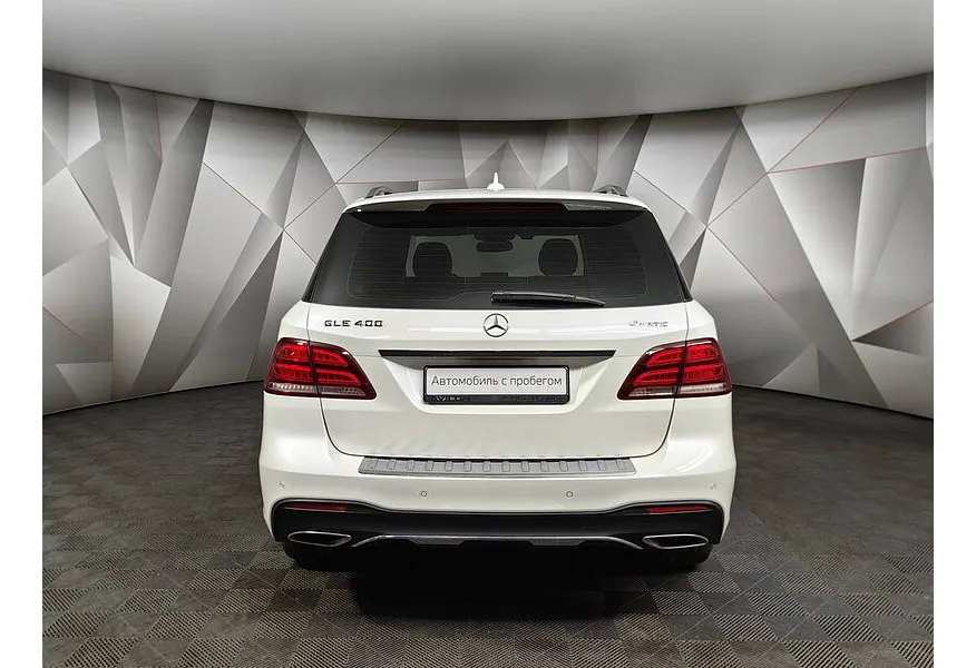 Mercedes-Benz GLE 400 4MATIC 9G-TRONIC (333 л.с.) Особая серия Белый в АВИЛОН. Слайд №8
