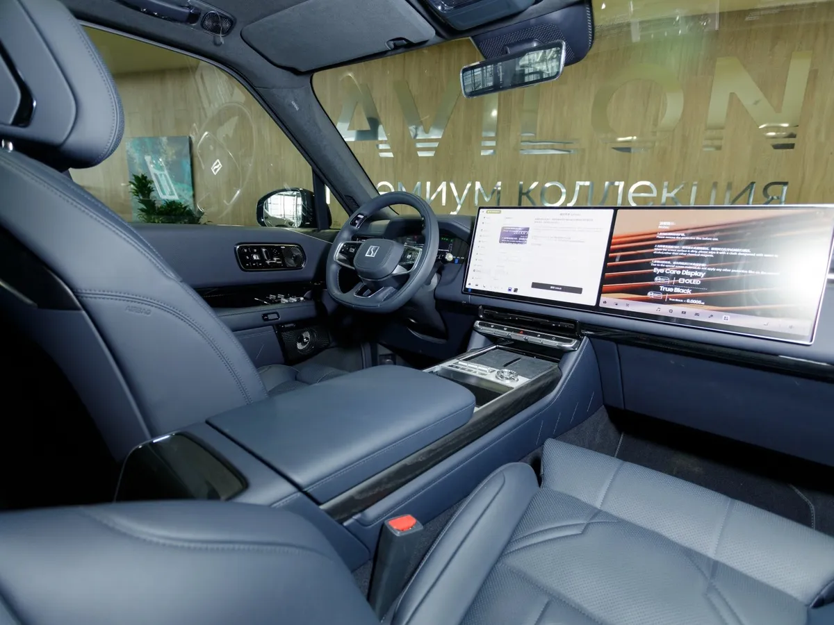 Zeekr 9X 2.0h AT 4WD (1177 л.с.) Hyper Черный в АВИЛОН. Слайд №13