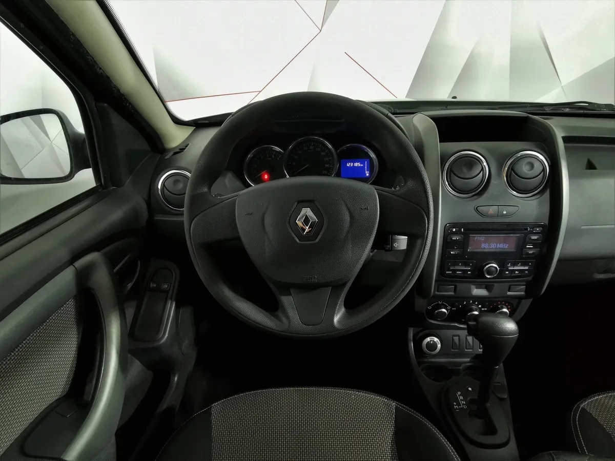 Renault Duster 2.0 AT 4x4 (143 л.с.) Luxe Privilege Зеленый в АВИЛОН. Слайд №19