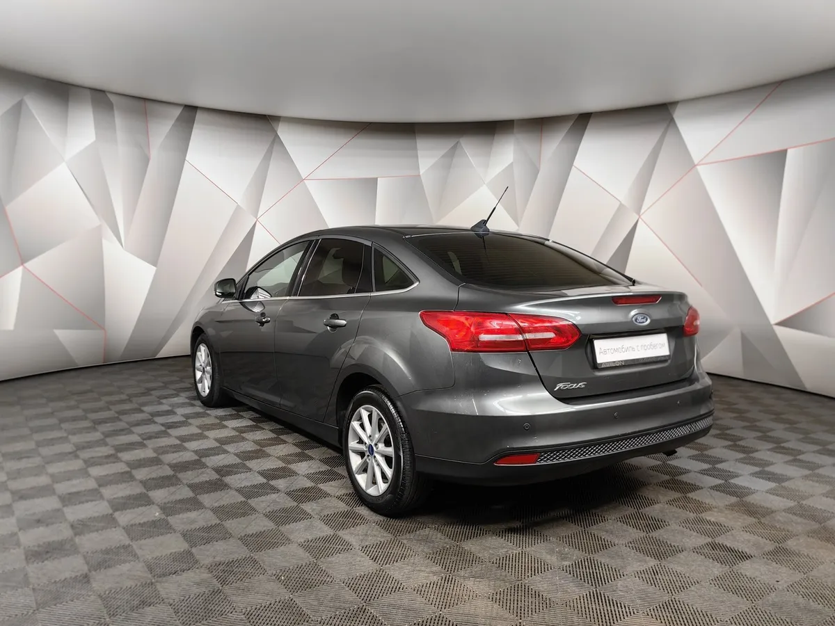 Ford Focus 1.6 PowerShift (125 л.с.) Titanium Серый в АВИЛОН. Слайд №4