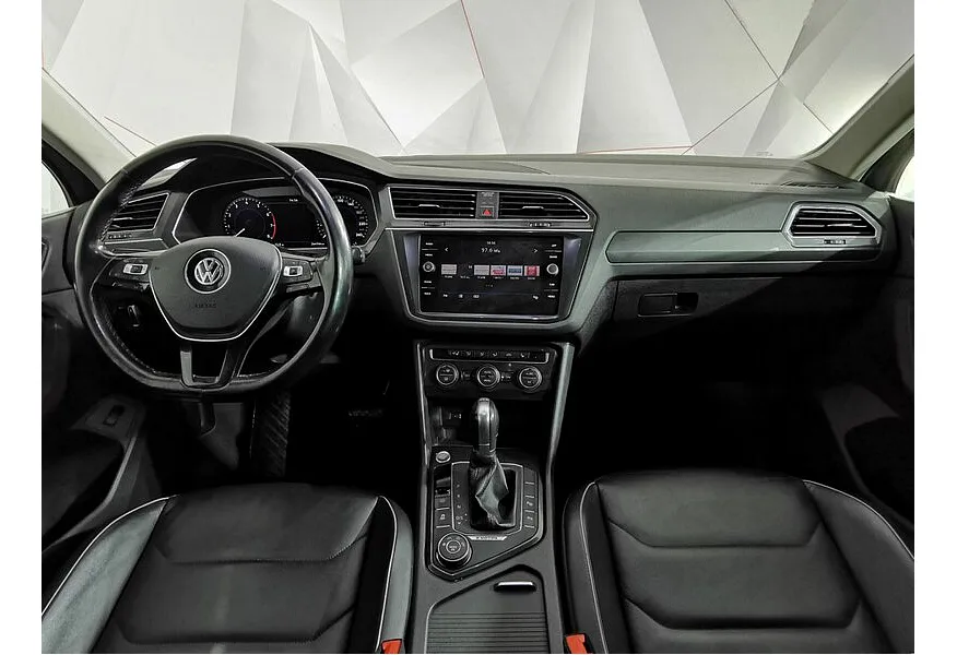 Volkswagen Tiguan 2.0 TSI 4Motion DSG (180 л.с.) Highline Серебристый в АВИЛОН. Слайд №12