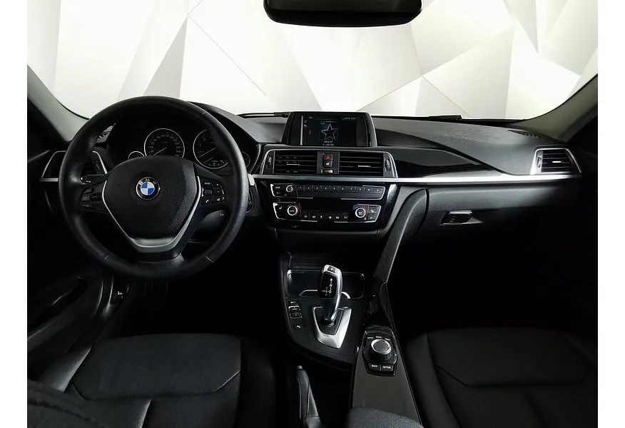 BMW 3 серия 318i AT (136 л.с.) Белый в АВИЛОН. Слайд №14