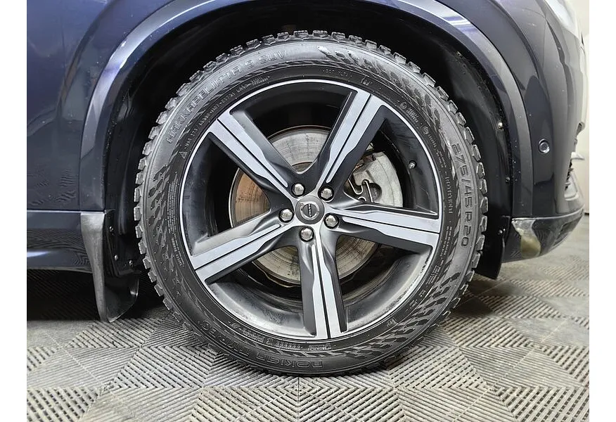 Volvo XC90 2.0 T6 Drive-E AT AWD (5 мест) (320 л.с.) Inscription Синий в АВИЛОН. Слайд №9