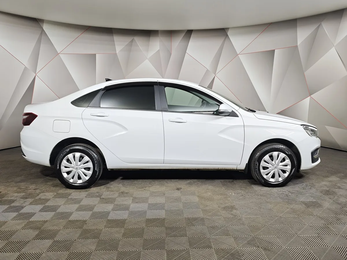 ВАЗ (Lada) Vesta 1.6 MT (106 л.с.) Белый в АВИЛОН. Слайд №6