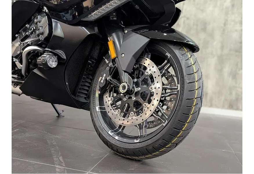 BMW Motorrad K 1600 GT K 1600 GT 1649 см³ (160) 1649 Черный в АВИЛОН. Слайд №6