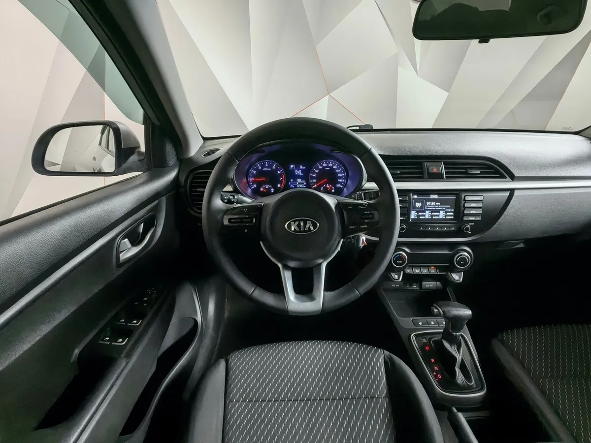 Kia Rio X-Line 1.6 AT (123 л.с.) Luxe Серый в АВИЛОН. Слайд №20