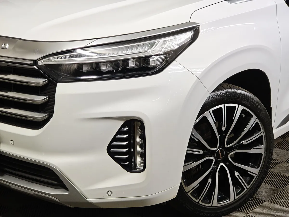 EXEED VX 2.0 AT AWD (249 л.с.) 7 мест President Белый в АВИЛОН. Слайд №10