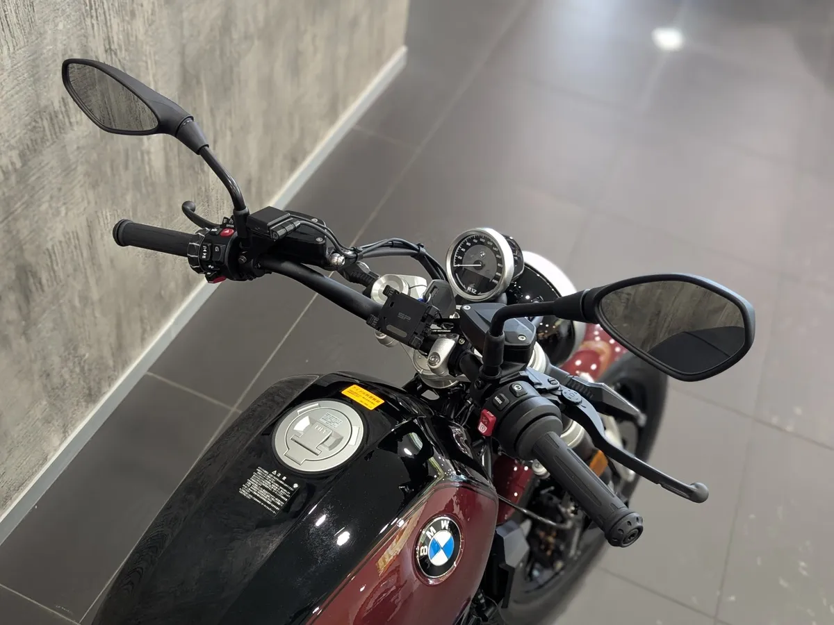 BMW Motorrad R 12 R 12 1200 см³ 1200 Красный в АВИЛОН. Слайд №3