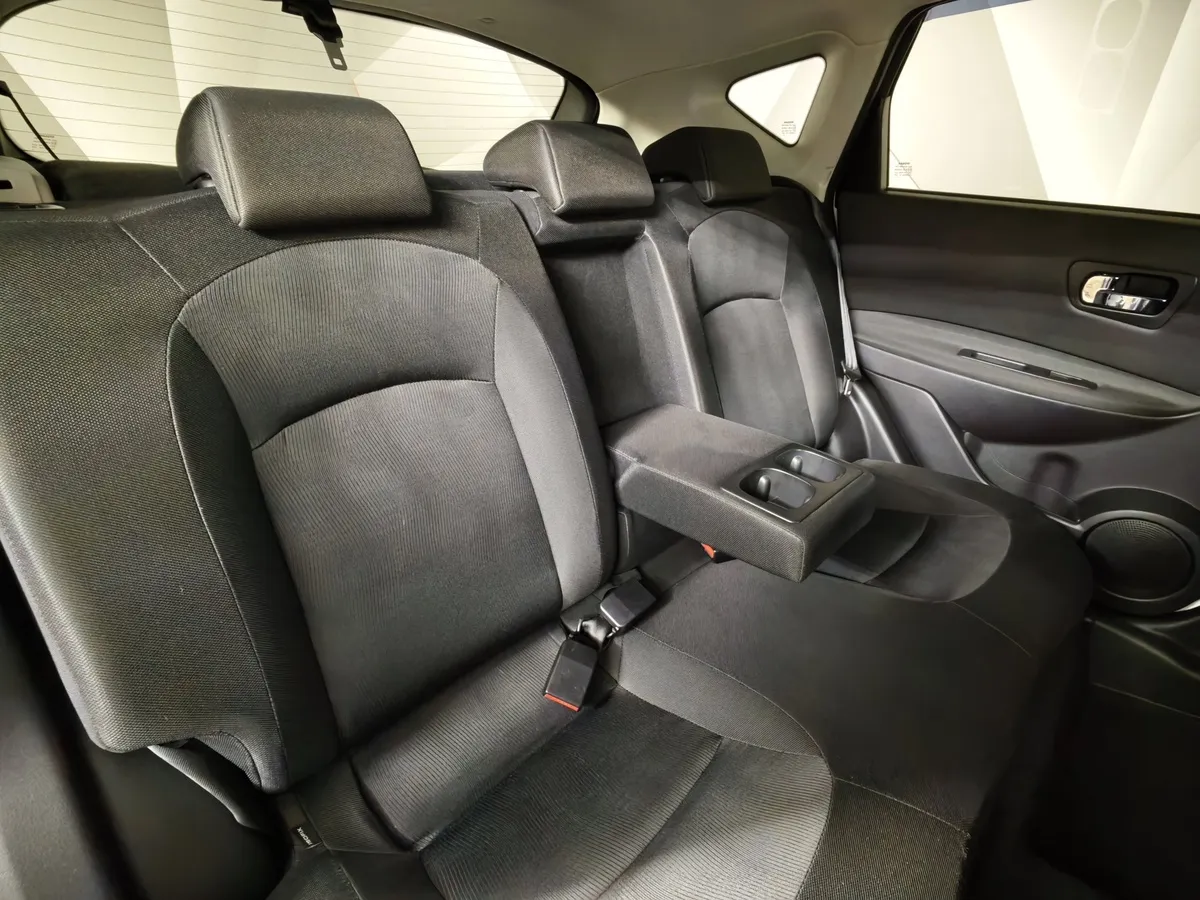 Nissan Qashqai 2.0 CVT AWD (141 л.с.) Белый в АВИЛОН. Слайд №16