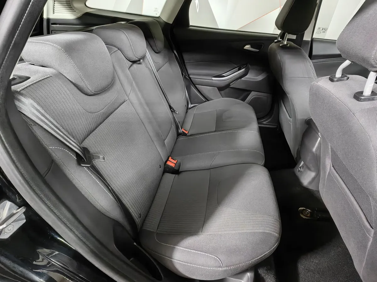 Ford Focus 2.0 PowerShift (150 л.с.) Titanium Черный в АВИЛОН. Слайд №15