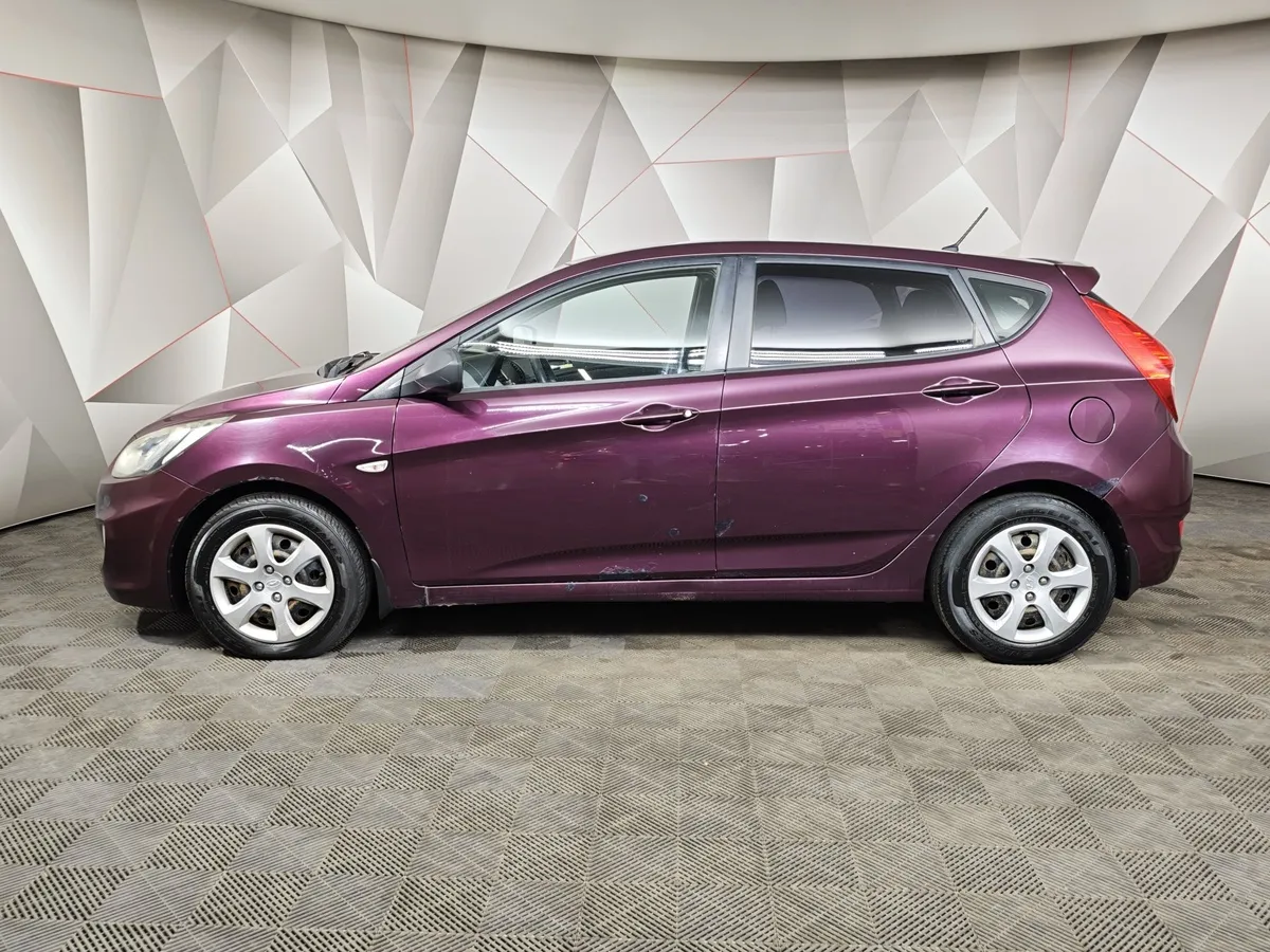 Hyundai Solaris 1.4 AT (100 л.с.) Comfort Фиолетовый в АВИЛОН. Слайд №5