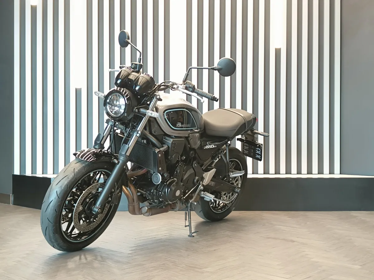 АВИЛОН - Kawasaki Z650RS 649 см³ (68 л.с.) (68) 649 Серый - slide 10107841