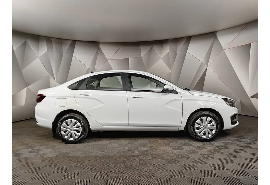 ВАЗ (Lada) Vesta 1.6 CVT (106 л.с.) Белый в АВИЛОН. Слайд №6