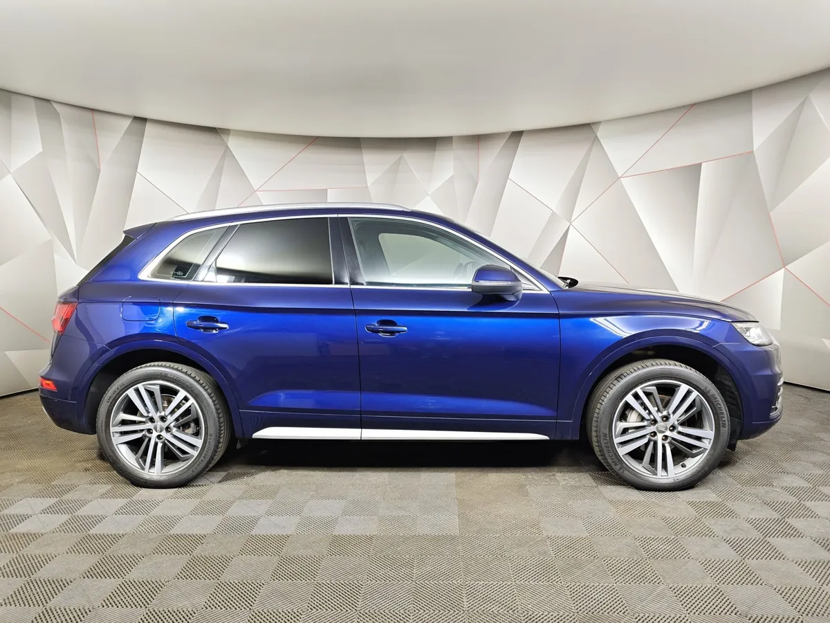 Audi Q5 2.0 TFSI S tronic quattro (249 л.с.) Sport Синий в АВИЛОН. Слайд №6