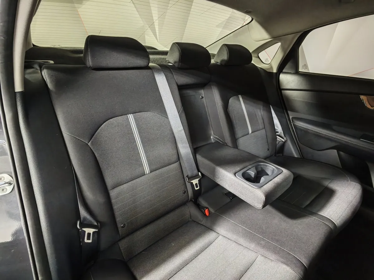 Kia Cerato 2.0 MPI AT (150 л.с.) Luxe Серый в АВИЛОН. Слайд №17