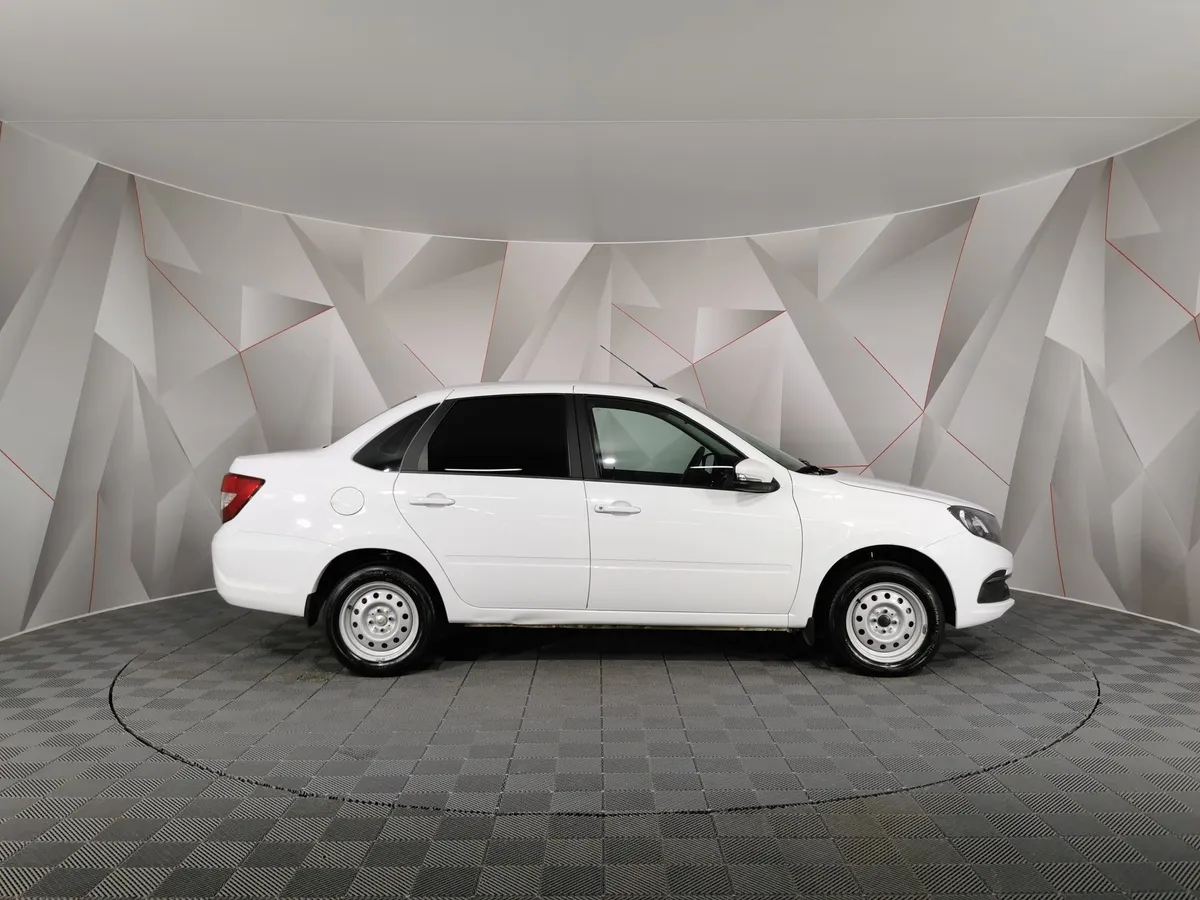 ВАЗ (Lada) Granta 1.6 MT 16кл (98 л.с.) Белый в АВИЛОН. Слайд №6