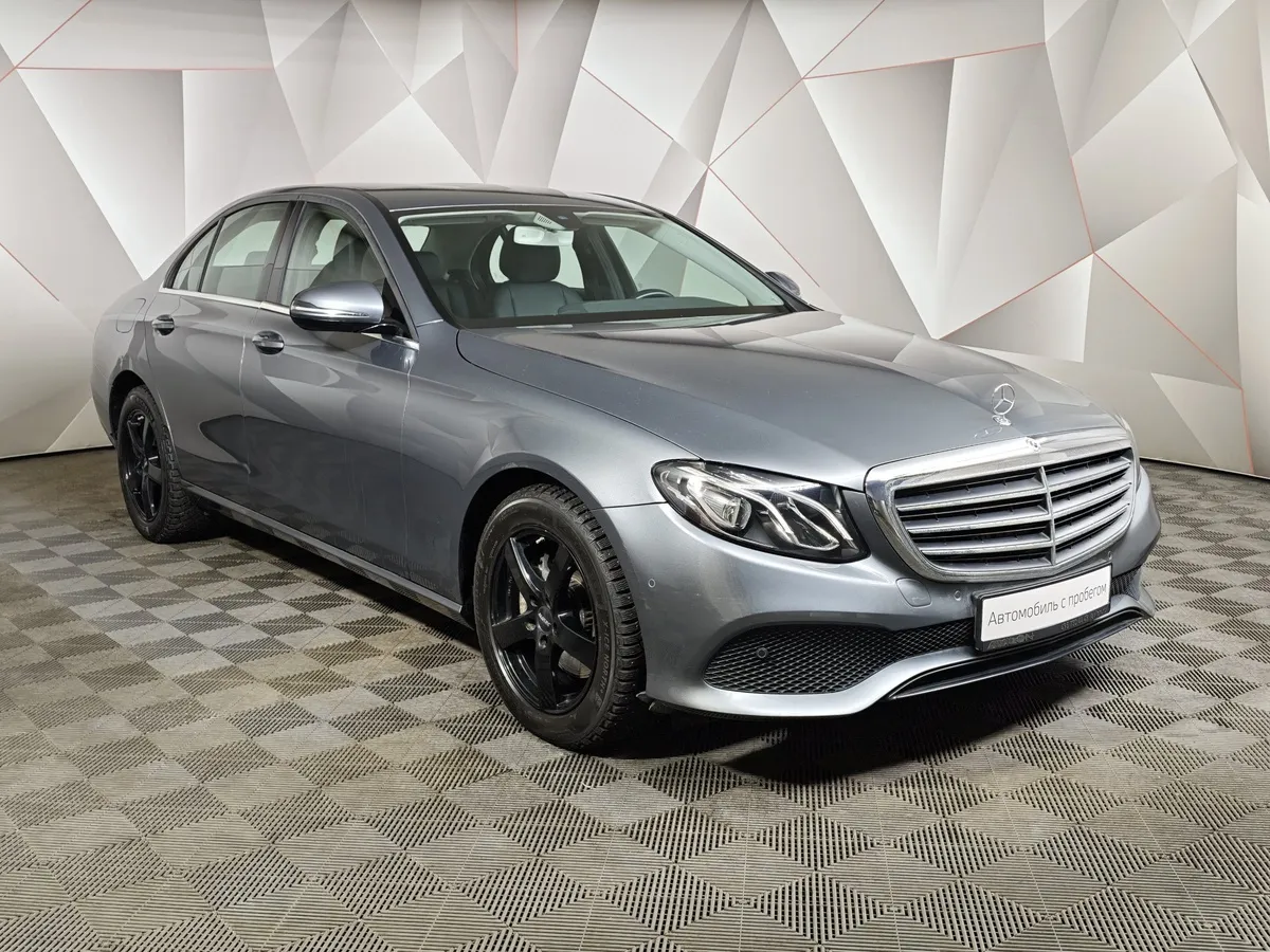 Mercedes-Benz E-Класс E 200 9G-TRONIC (197 л.с.) Premium (Локальная сборка) Серый в АВИЛОН. Слайд №3