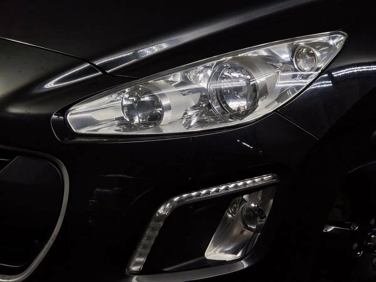 Peugeot 308 1.6 VTi AT (120 л.с.) Черный в АВИЛОН. Слайд №10