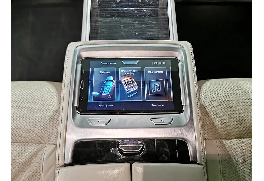 BMW 7 серия 730Ld xDrive AT (265 л.с.) Коричневый в АВИЛОН. Слайд №22