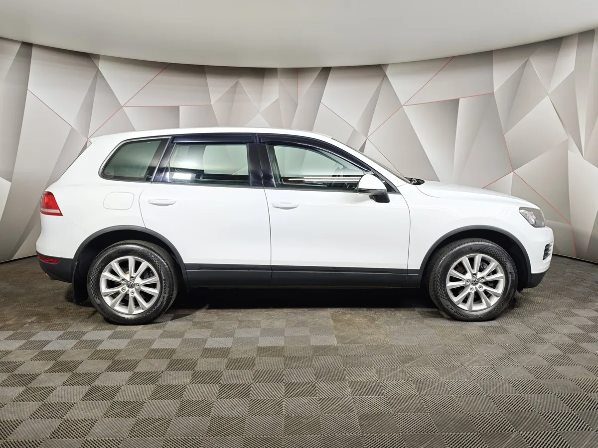 Volkswagen Touareg 3.6 FSI Tiptronic 4Motion (249 л.с.) V6 FSI Белый в АВИЛОН. Слайд №6