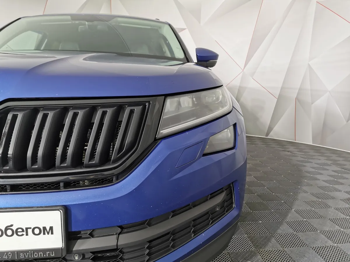 Skoda Kodiaq 2.0 TSI DSG 4X4 (180 л.с.) Синий в АВИЛОН. Слайд №10