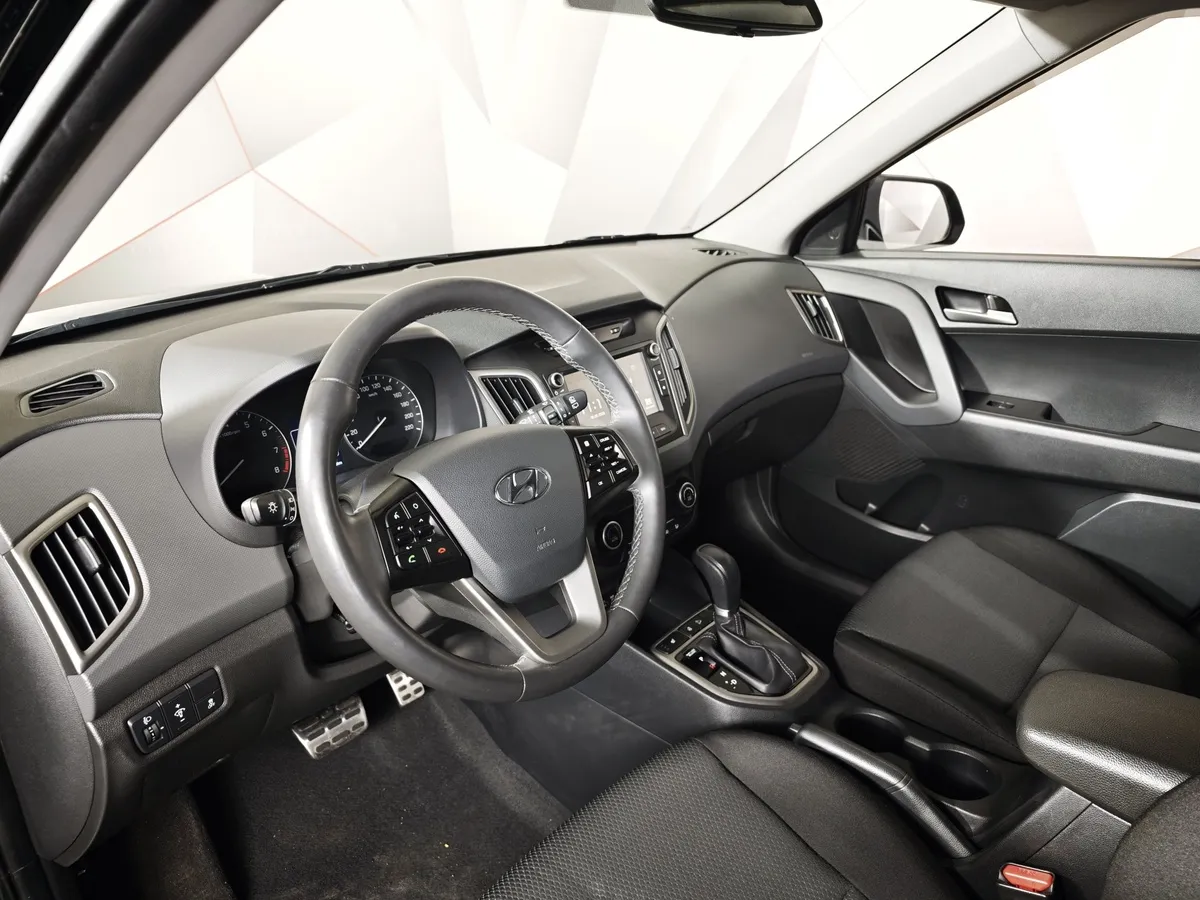 Hyundai Creta 2.0 AT (149 л.с.) Travel Черный в АВИЛОН. Слайд №19