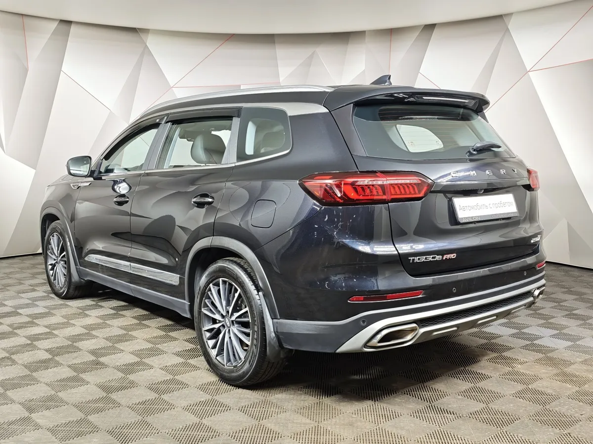 Chery Tiggo 8 Pro 1.6 TGDI DCT7 (186 л.с.) Highline (пакет Ultimate) Черный в АВИЛОН. Слайд №4