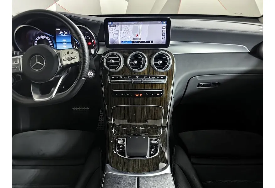 Mercedes-Benz GLC 350e 7G-TRONIC PLUS 4MATIC (211 л.с.) Особая серия Черный в АВИЛОН. Слайд №14