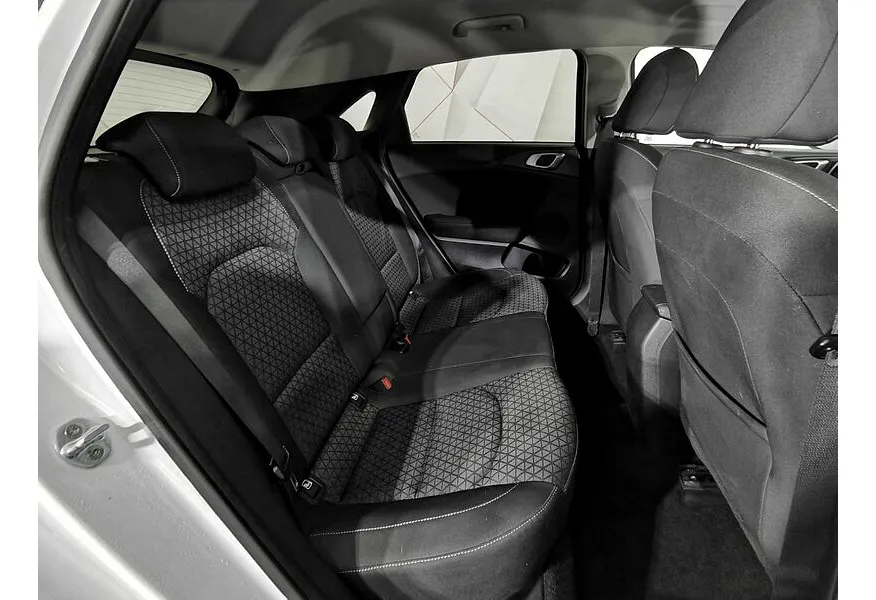 LIVE. Слайд №12