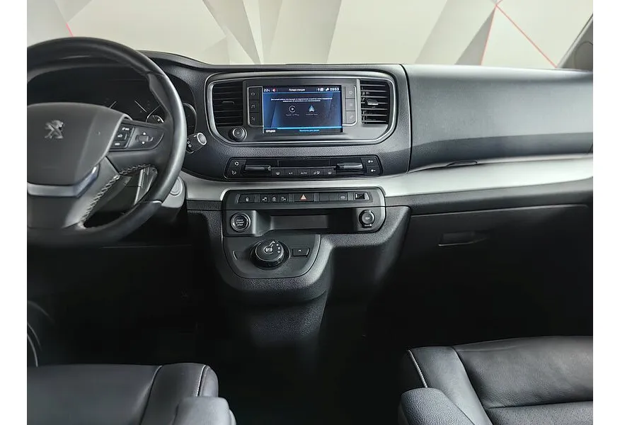 Peugeot Traveller Business 2.0 Hdi AT (150 л.с.) VIP Черный в АВИЛОН. Слайд №15