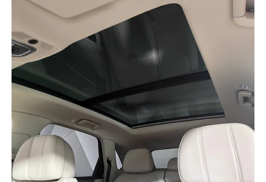 Bentley Bentayga 4.0 AT AWD (550 л.с.) Черный в АВИЛОН. Слайд №24