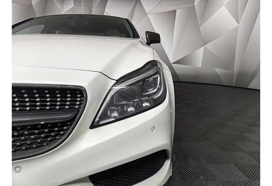 Mercedes-Benz CLS 350 d AT 4Matic (249 л.с.) Белый в АВИЛОН. Слайд №10