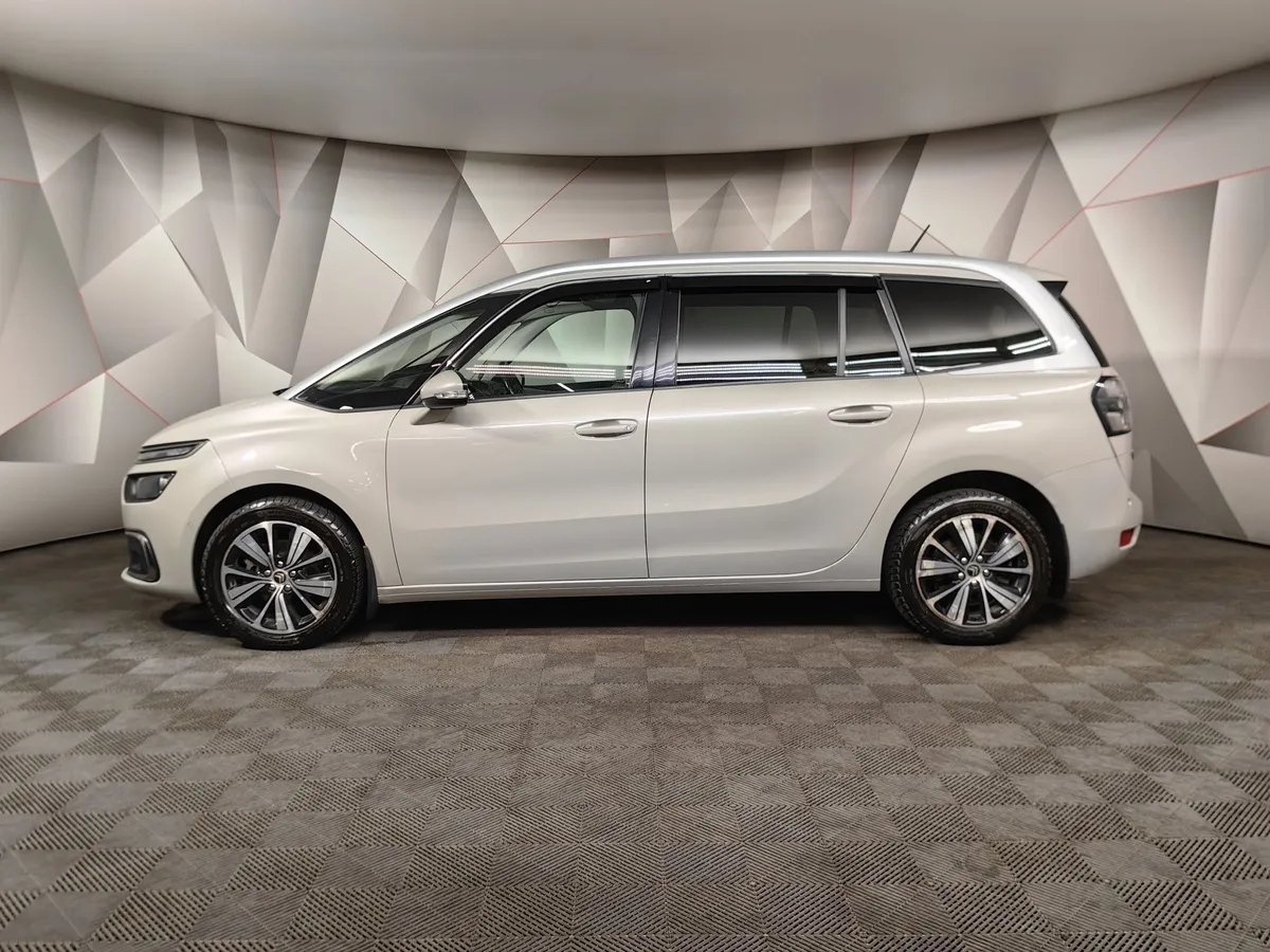 Citroen C4 SpaceTourer 1.5d AT FWD (131 л.с.) Серый в АВИЛОН. Слайд №5