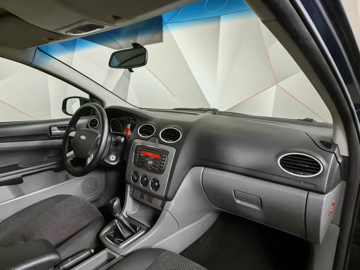 Ford Focus 1.8 MT (125 л.с.) Синий в АВИЛОН. Слайд №12