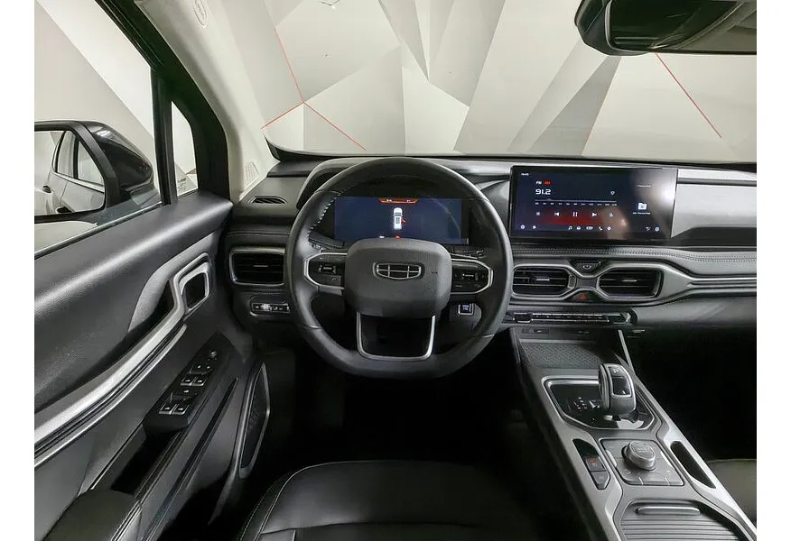 Geely Okavango 1.5T 7DCT 2WD (177 л.с.) Flagship Черный в АВИЛОН. Слайд №20