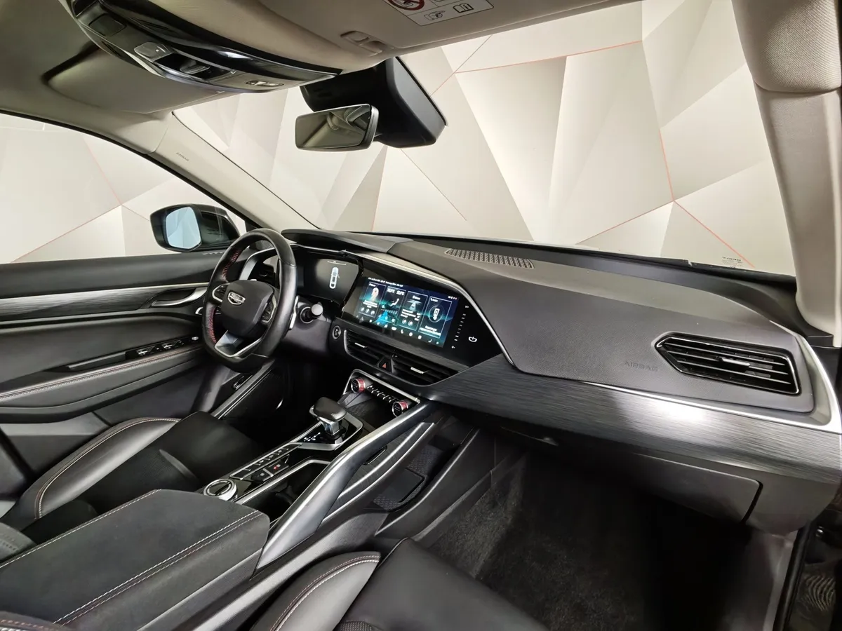 Geely Tugella 2.0 AT AWD (238 л.с.) Flagship Черный в АВИЛОН. Слайд №13