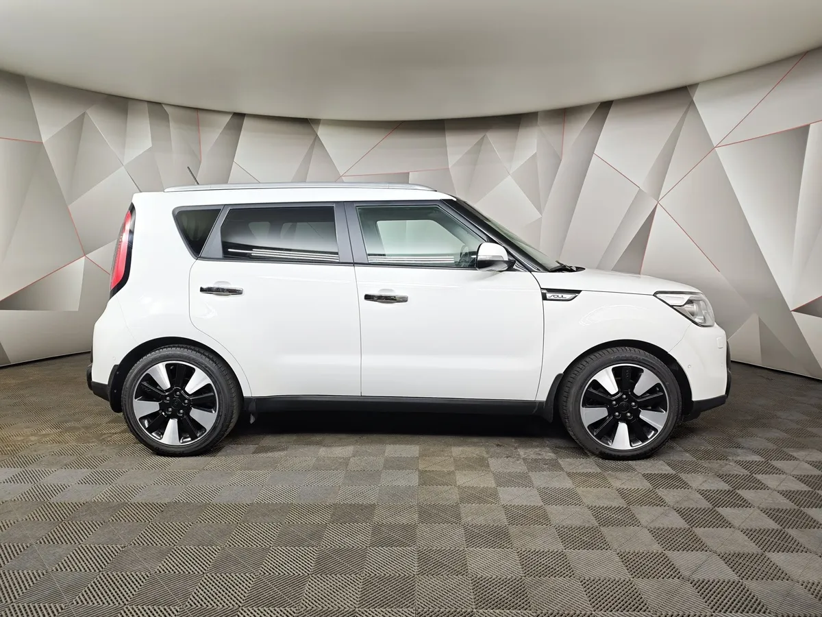 Kia Soul 1.6 GDI AT (132 л.с.) Classic Белый в АВИЛОН. Слайд №6
