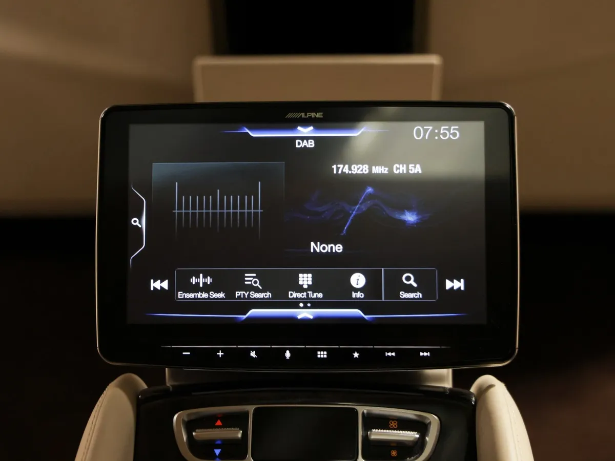 Mercedes-Benz V-Класс V 250 BlueTEC 7G-Tronic Plus 4x4 (190 л.с.) AVANTGARDE Черный в АВИЛОН. Слайд №31