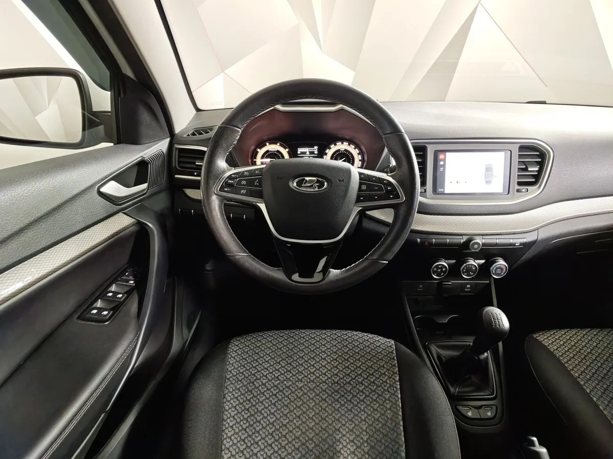 ВАЗ (Lada) Vesta 1.6 MT (106 л.с.) Белый в АВИЛОН. Слайд №20