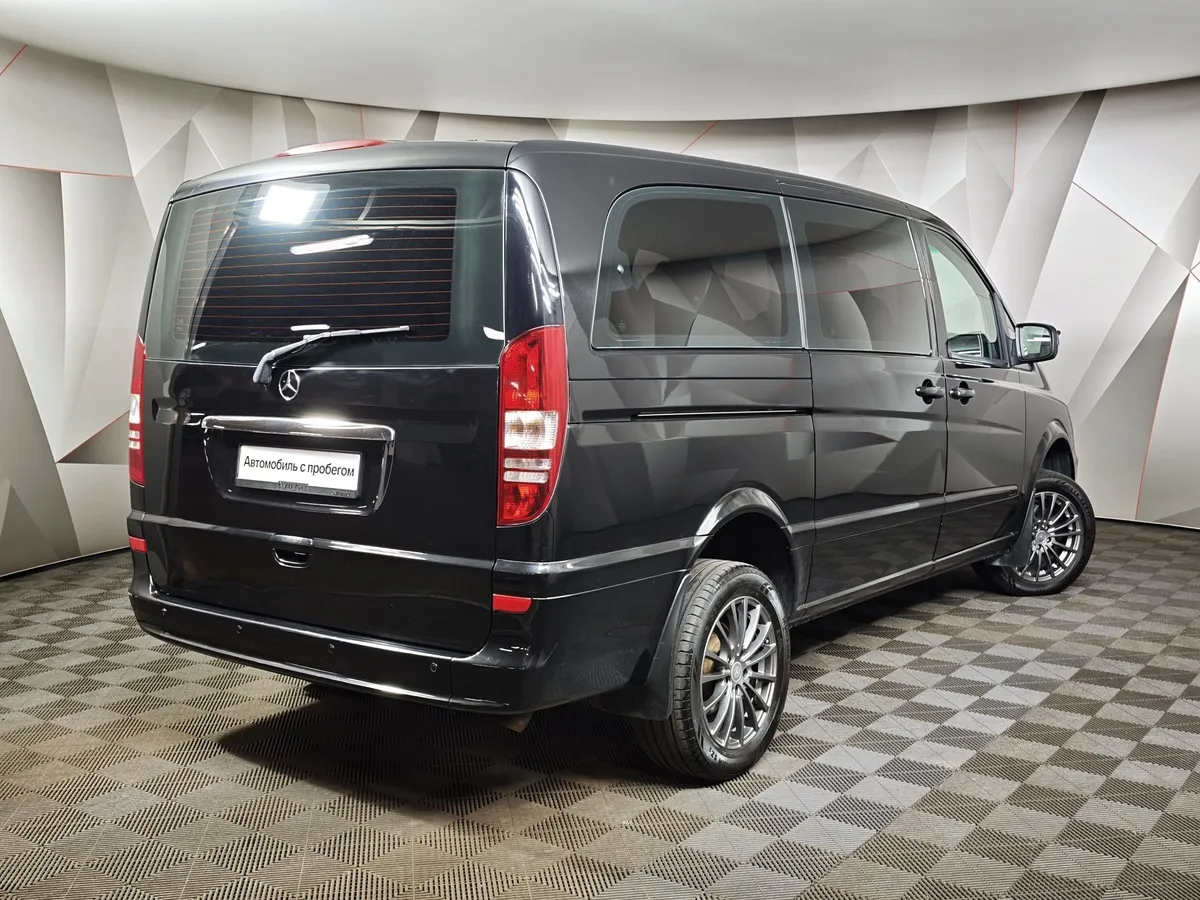 Mercedes-Benz Viano 2.2 CDi TouchShift 4MATIC удлиненный (163 л.с.) Черный в АВИЛОН. Слайд №2