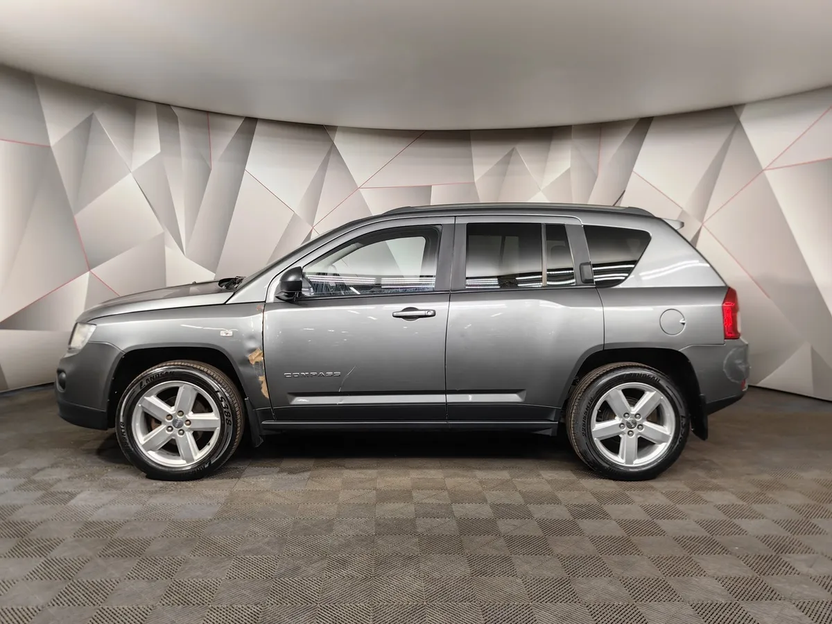 Jeep Compass 2.4 CVT (170 л.с.) Серый в АВИЛОН. Слайд №5