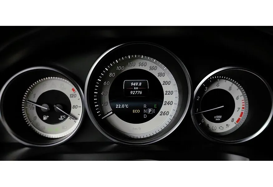 АВИЛОН - Mercedes-Benz E-Класс E 200 T BlueEfficiency 7G-Tronic Plus (184 л.с.) Черный - slide 22